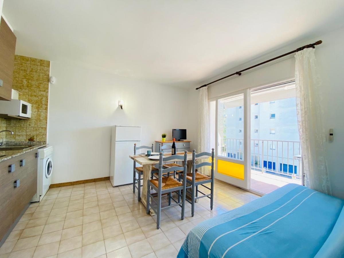 Apartamentos Aquarium. Росас Экстерьер фото