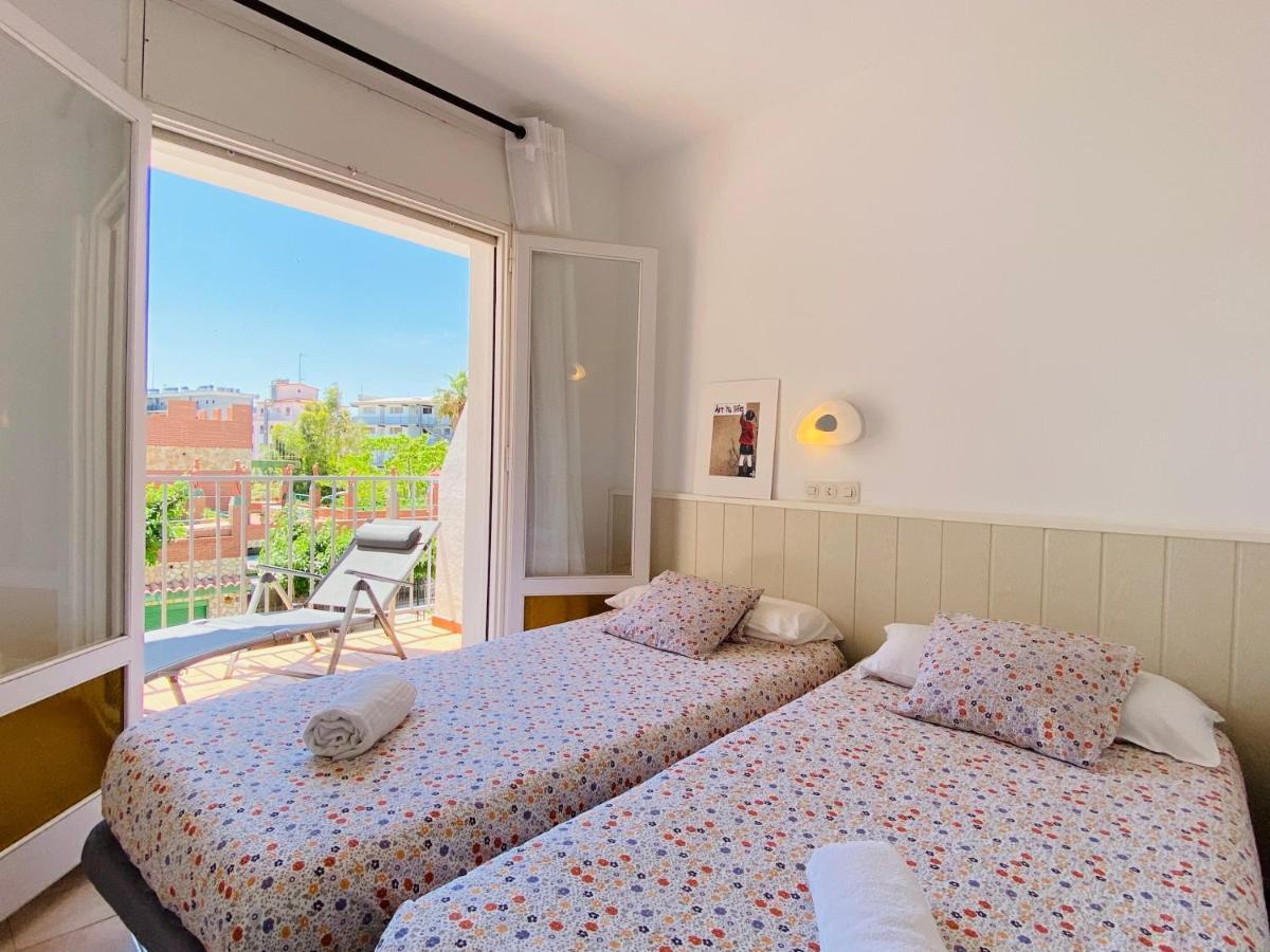 Apartamentos Aquarium. Росас Экстерьер фото